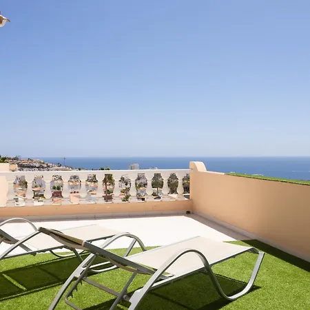 Paradise View Stunning Private Terrace Daire *